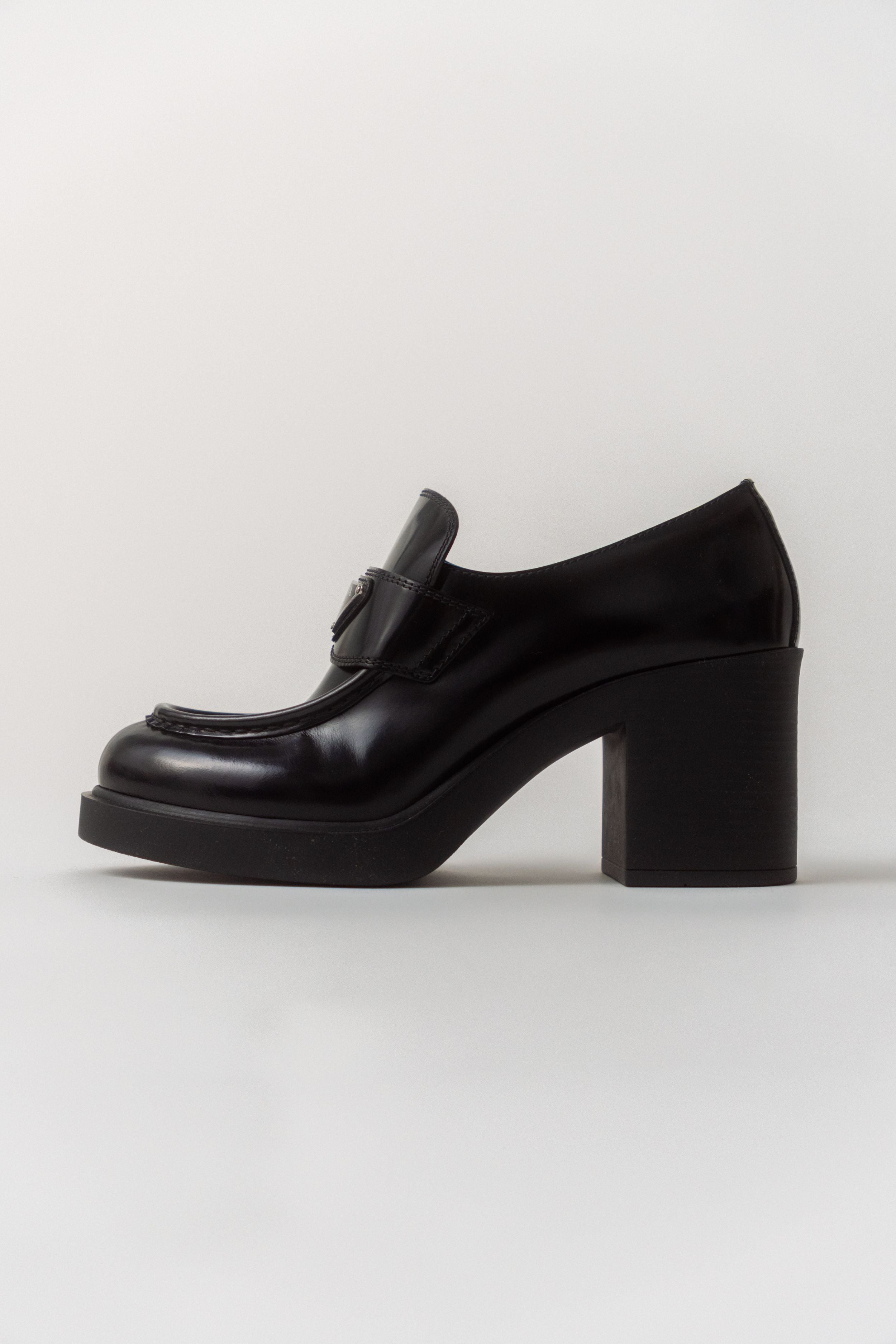 Prada Leather Loafer Pumps (40 EU)