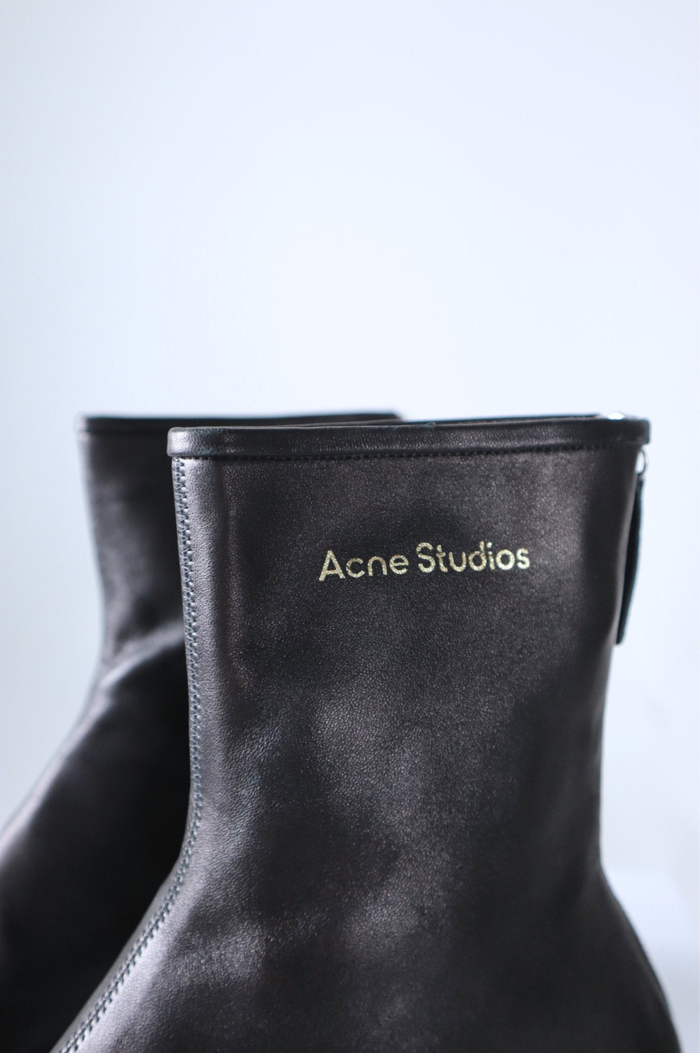 Bessette - Acne Studios Logo Leather Ankle Boots (40 EU)