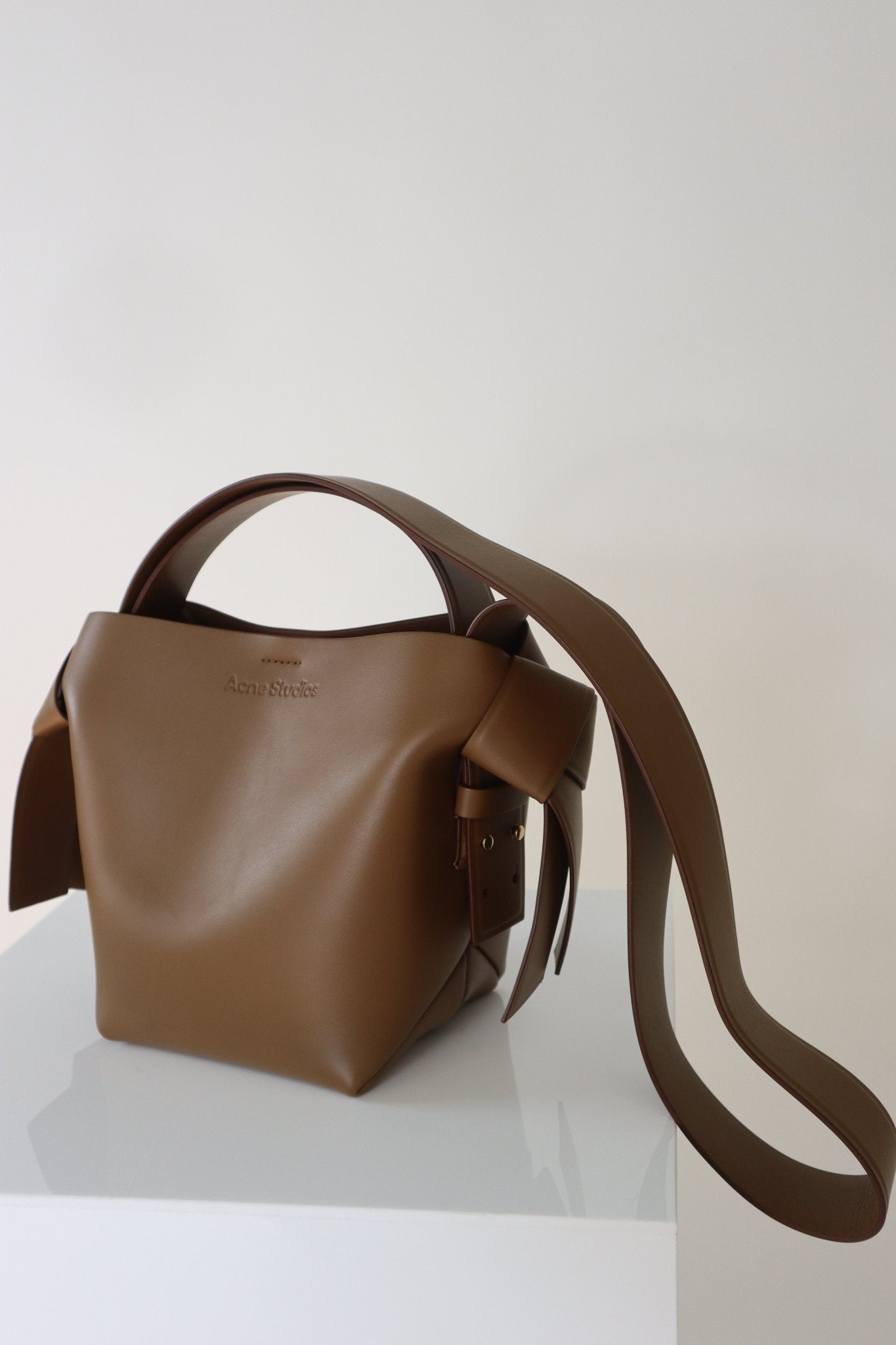 Bessette - Acne Studios Musabi Bag