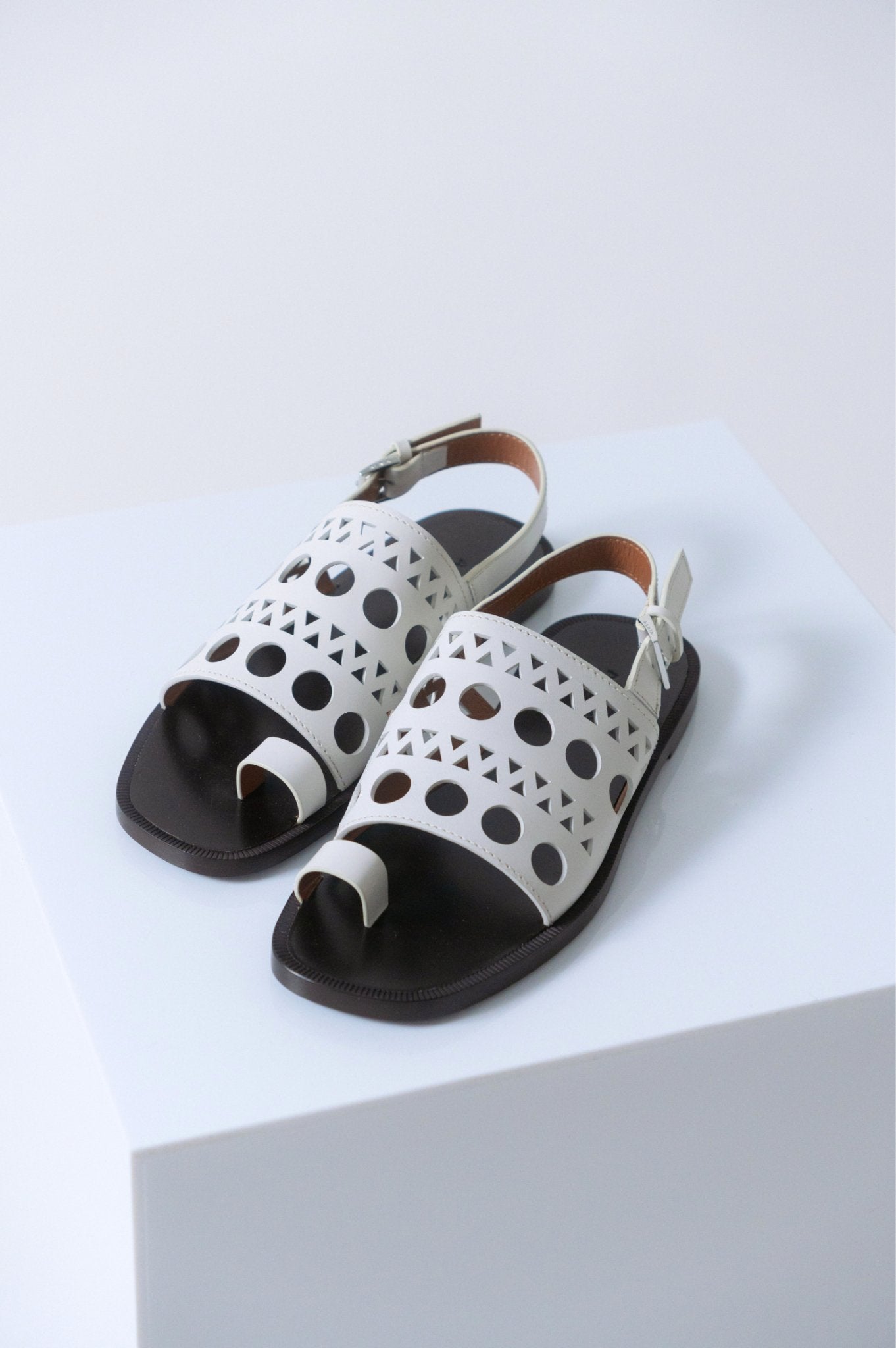 Bessette - Alaïa Laser Cut White Slingback Sandals (39 EU & 40 EU)