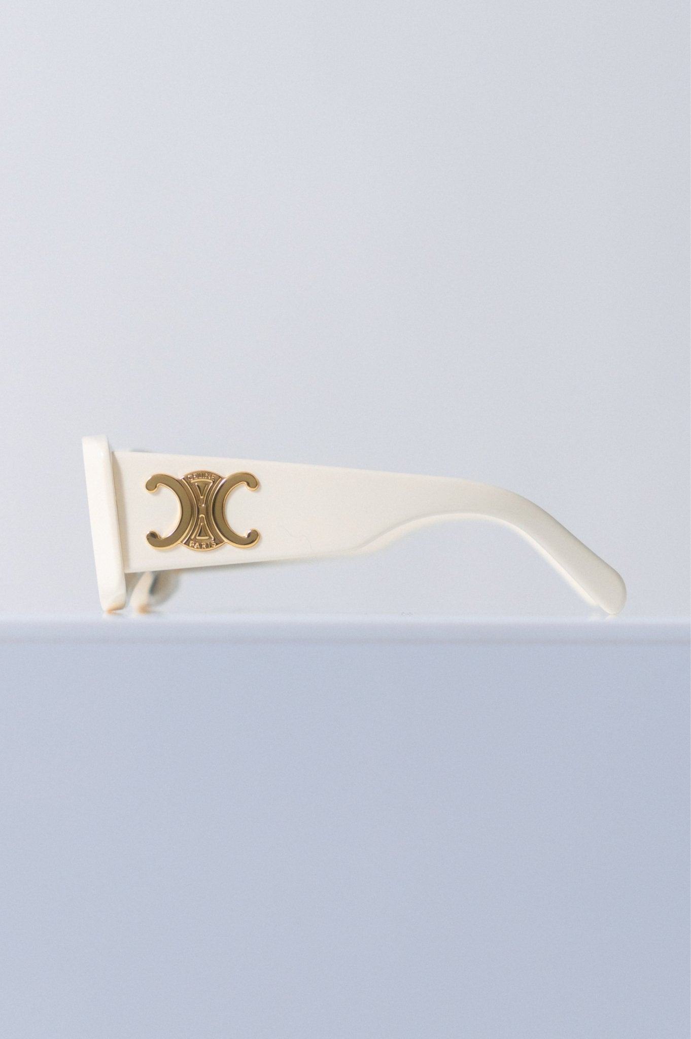 Bessette - Celine Triomphe Oversized Square - Frame Sunglasses