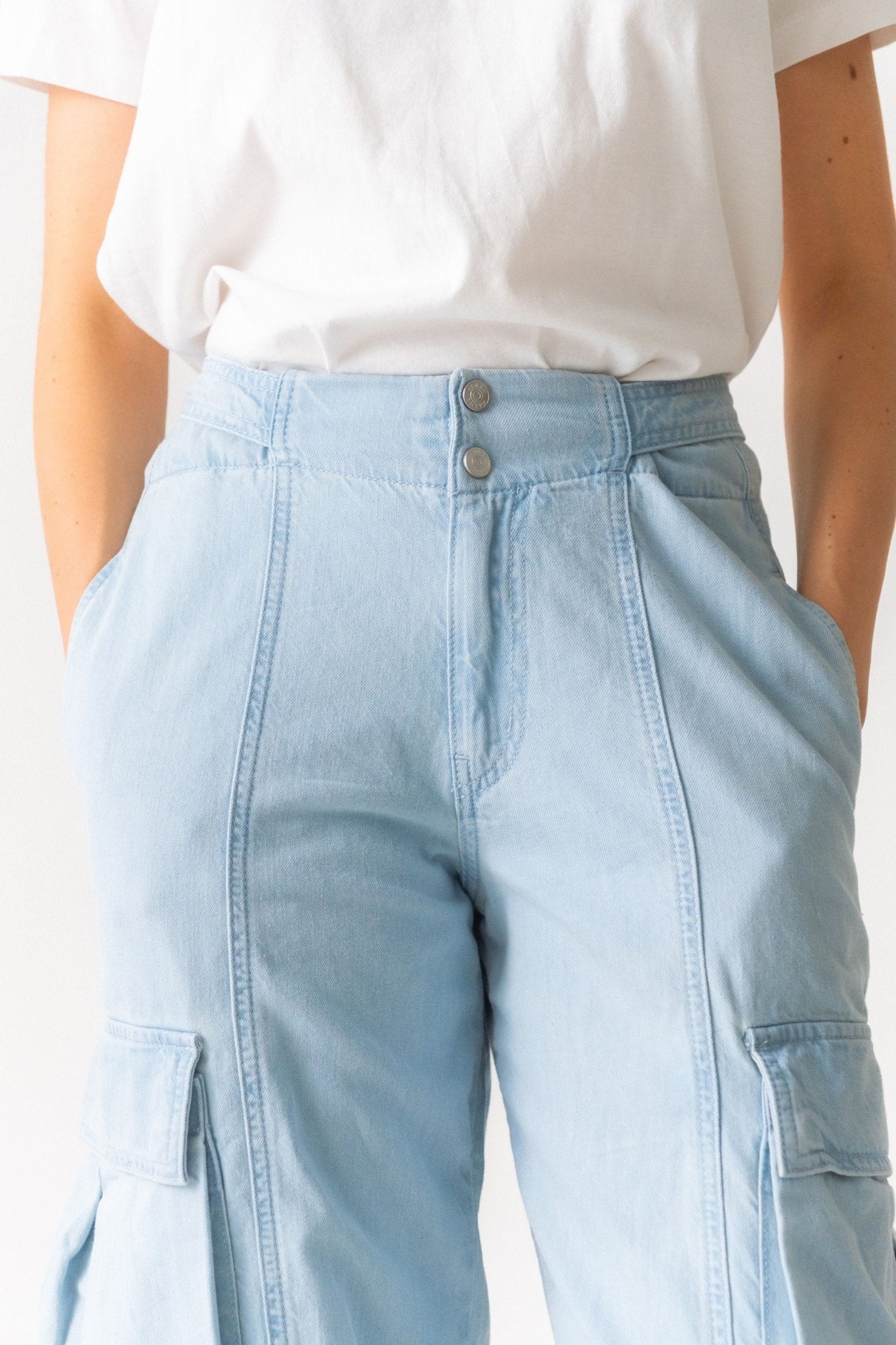 Frame - Frame Blue Wide - Leg Cargo Jeans (25, 26 & 27)