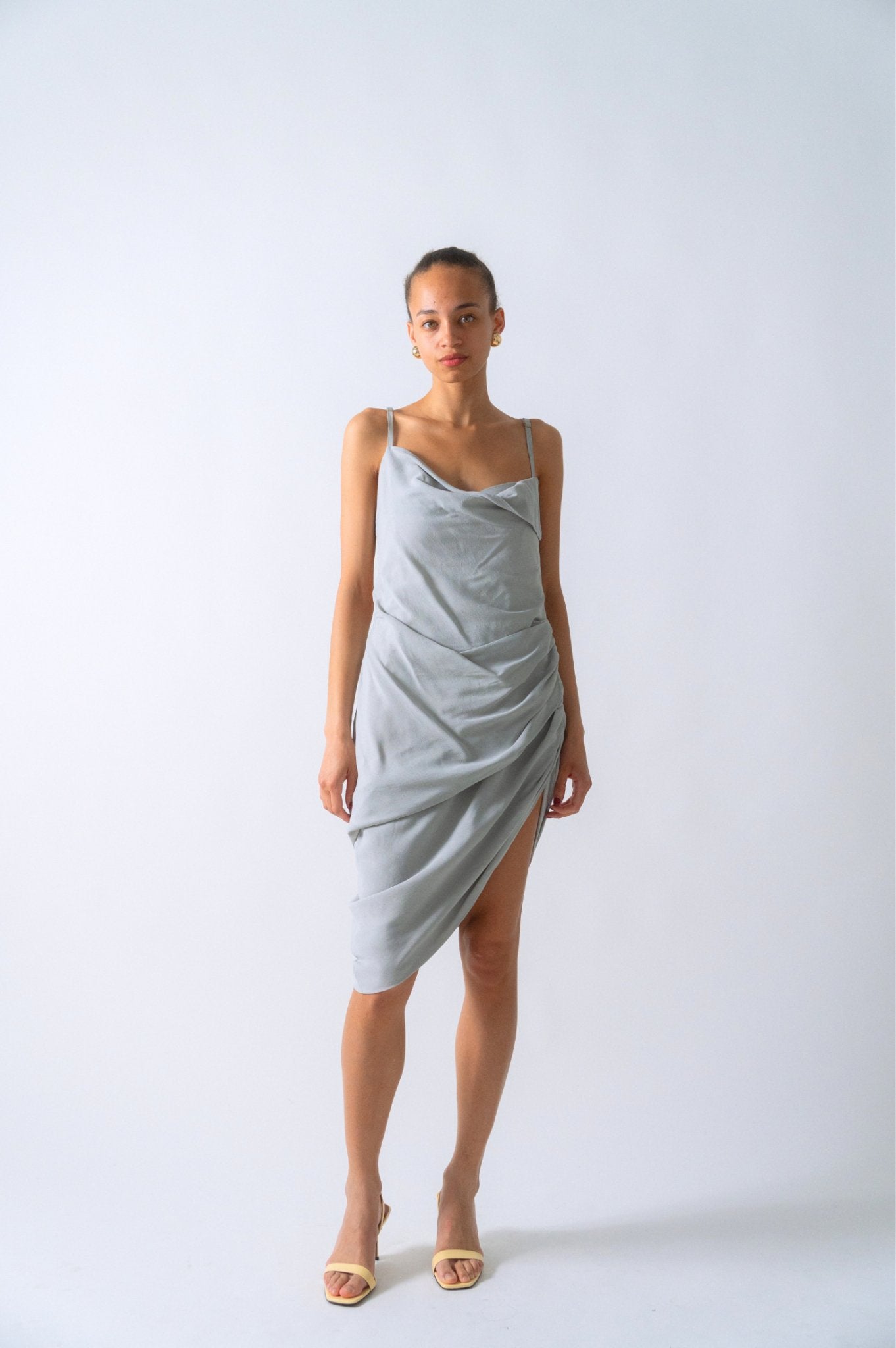 Bessette - Jacquemus La Robe Saudade Grey Dress (40 FR)