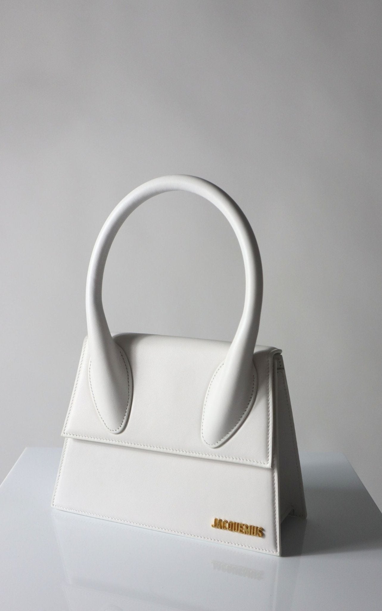 Bessette - Jacquemus Le Grand Chiquito White Leather Bag