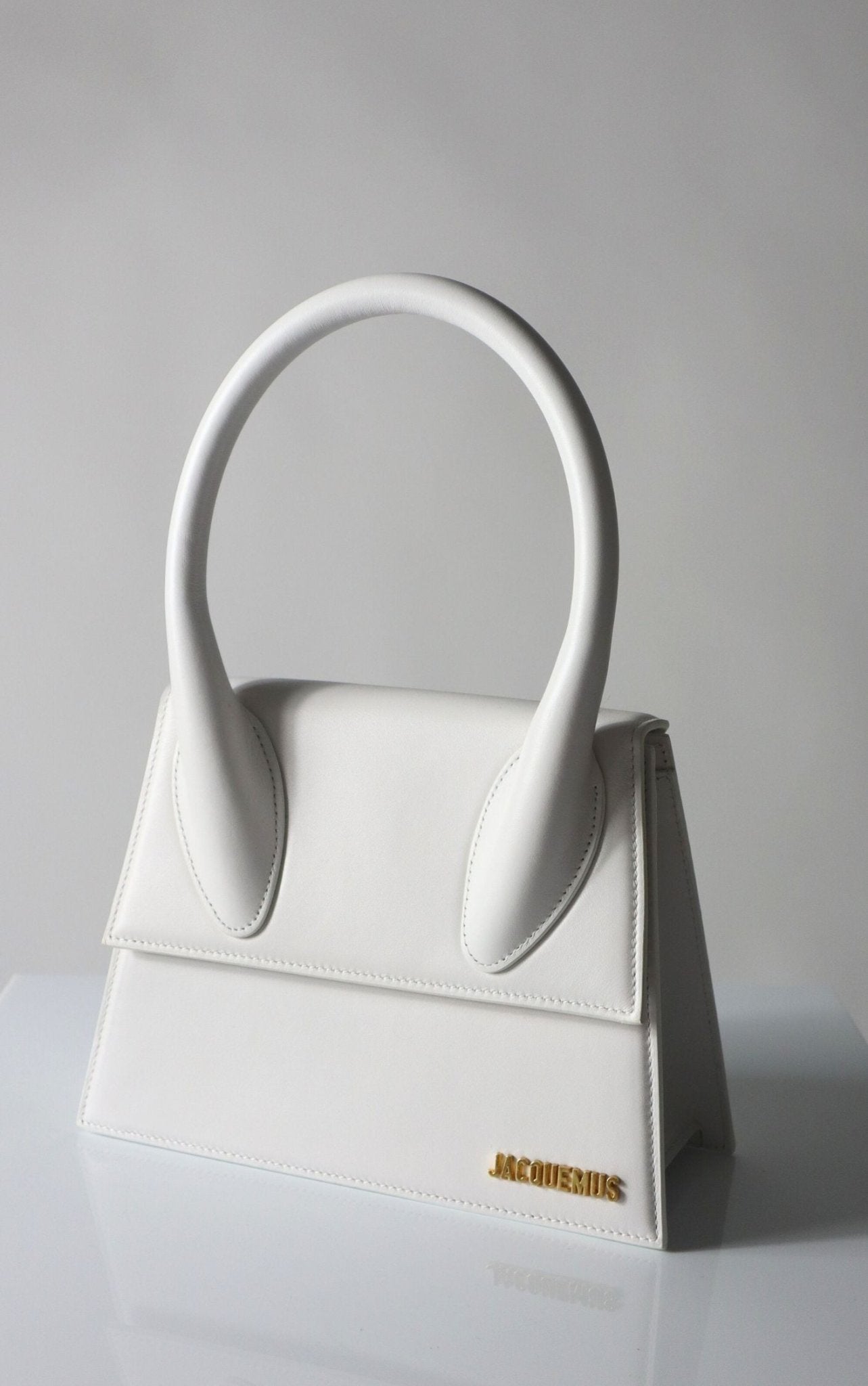 Bessette - Jacquemus Le Grand Chiquito White Leather Bag