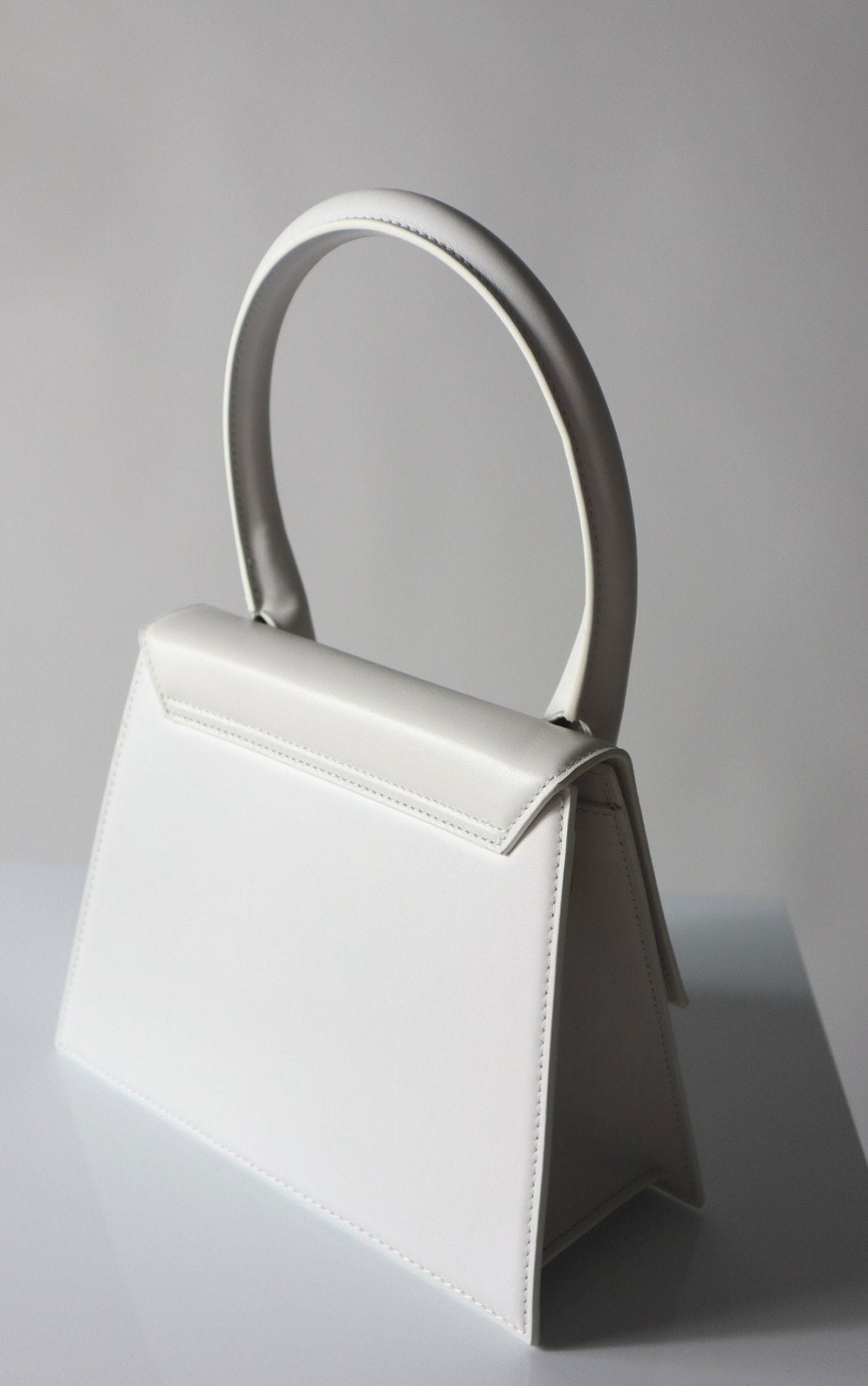 Bessette - Jacquemus Le Grand Chiquito White Leather Bag