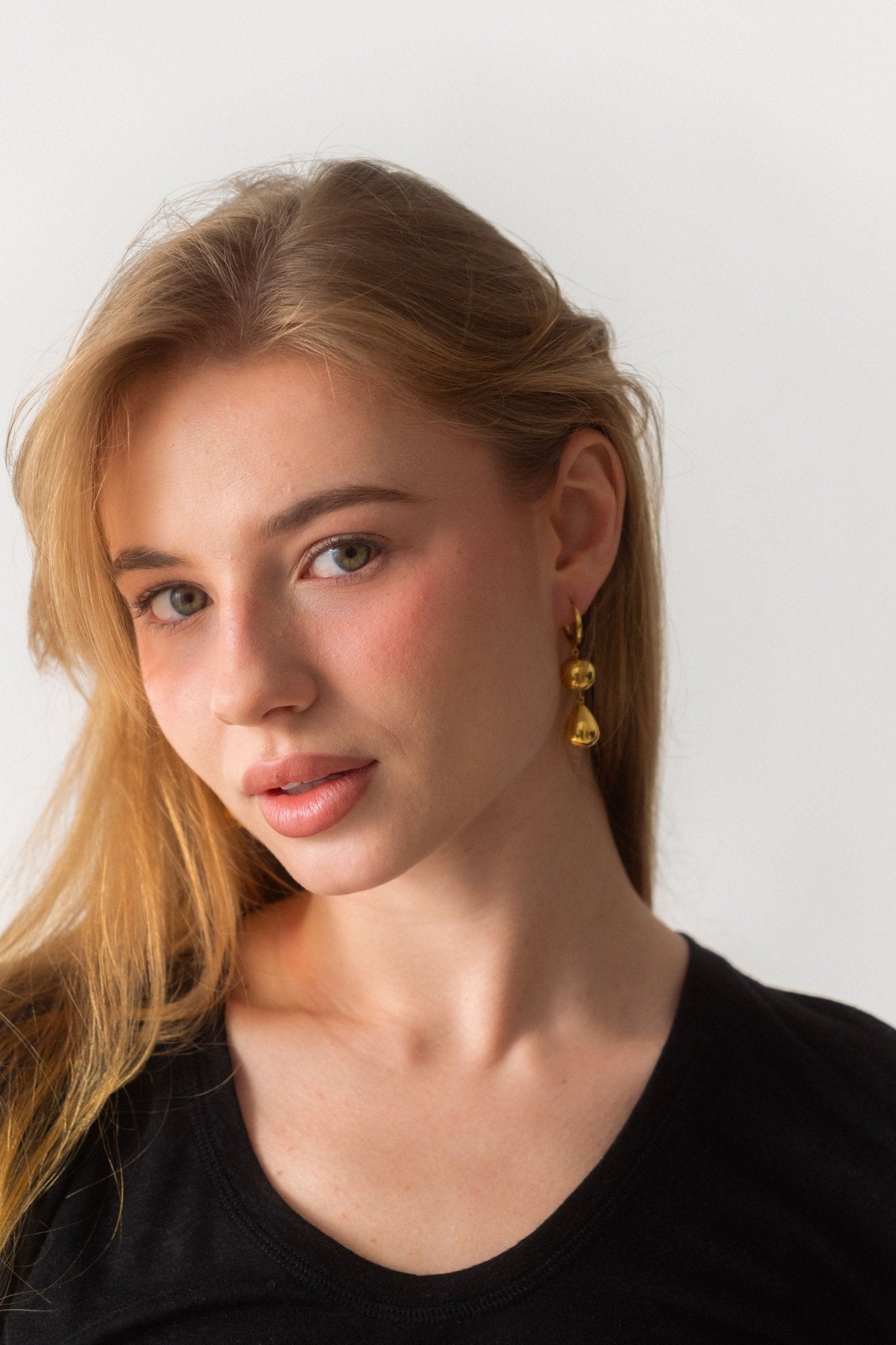 Lié Studio - Lié Studio THE CATHRINE EARRINGS in Gold