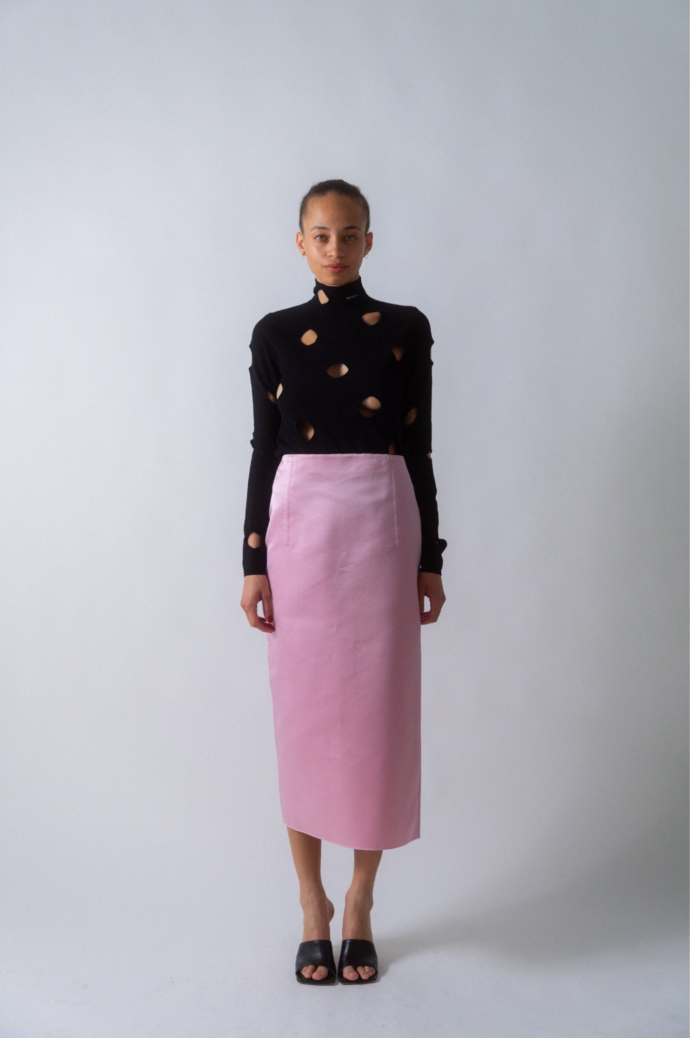 Bessette - Prada Slit Silk Pencil Skirt (44 IT)