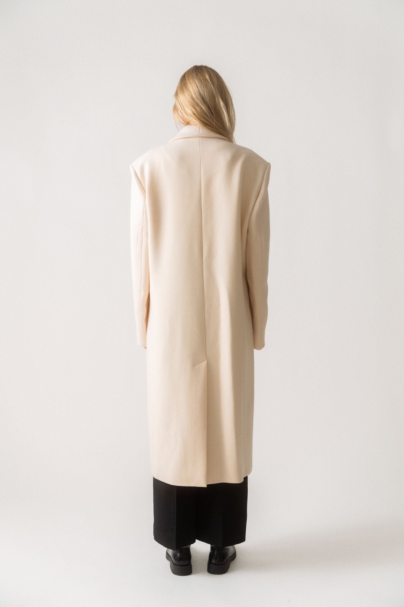 Róhe - Róhe Tuxedo Dense Wool Blend Coat (XS & Small)