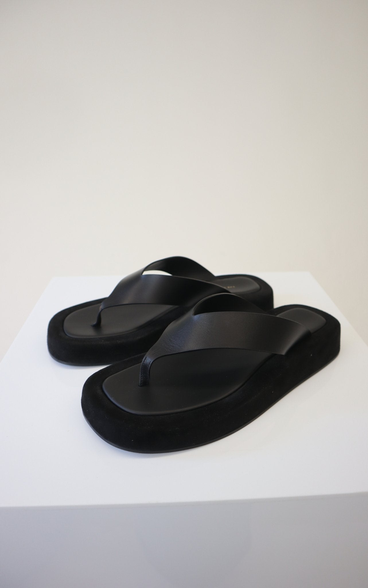 Bessette - The Row Ginza Sandals Black (40 EU)