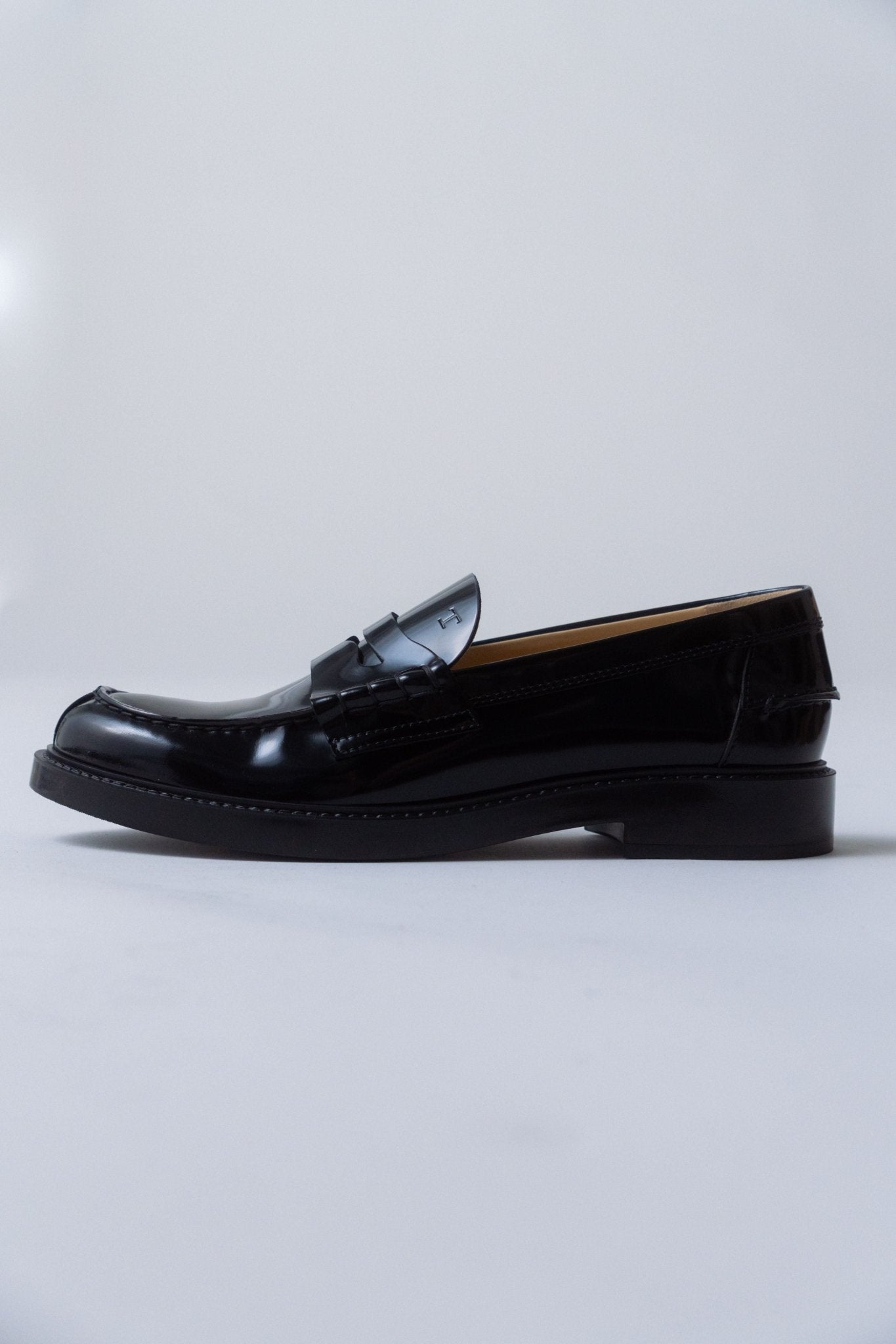 Bessette - Tod's Leather Loafers (37 & 39 EU)