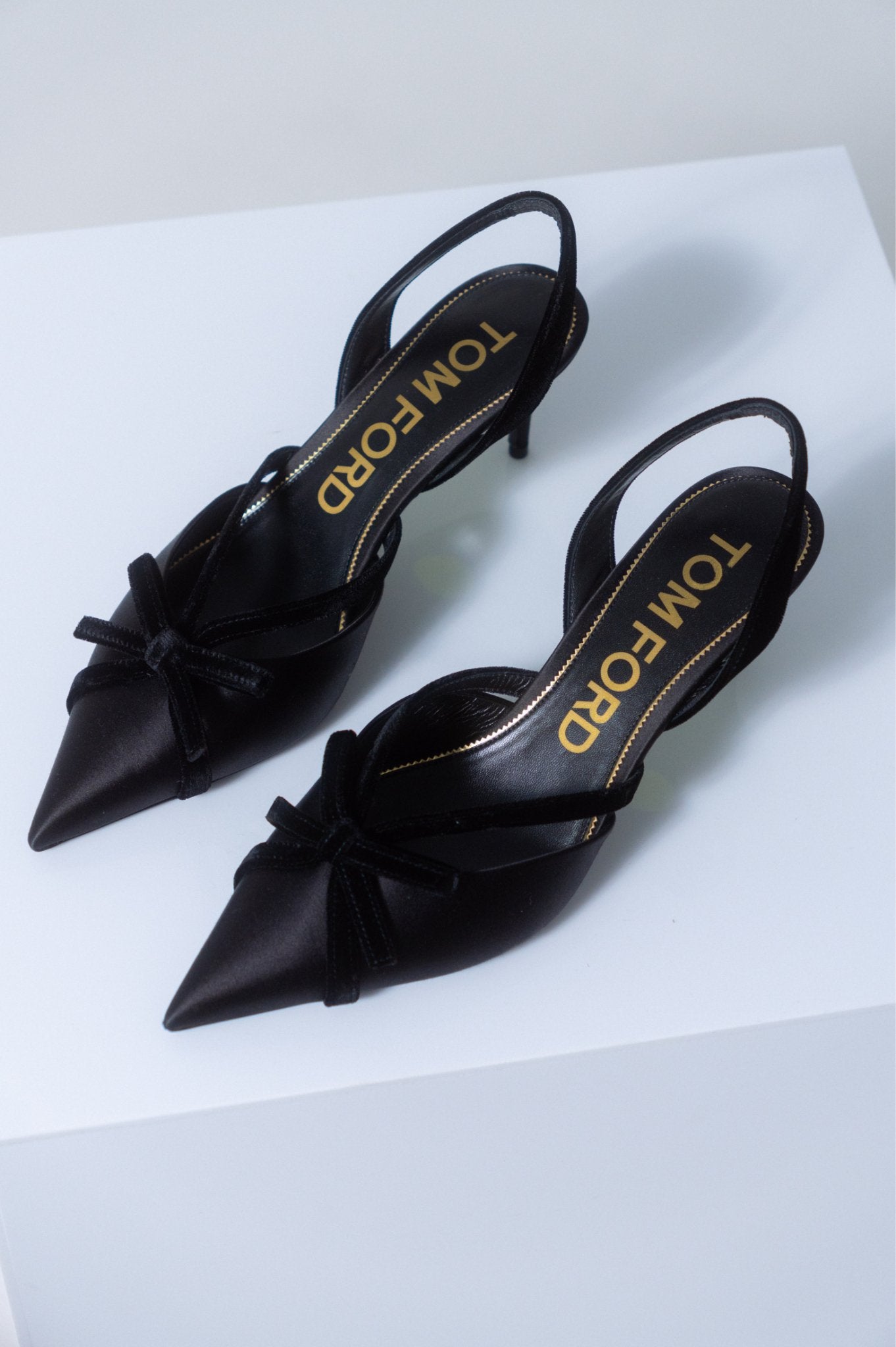 Bessette - Tom Ford Satin and Velvet Bow Slingback (40 EU)