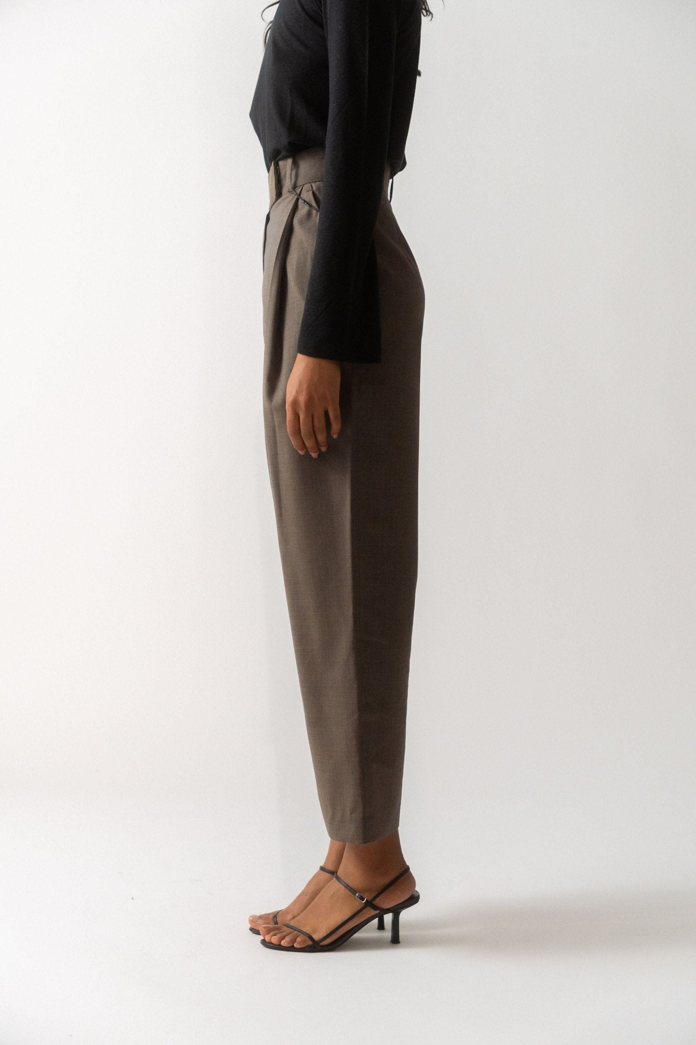 Bessette - Toteme Deep Pleat Wool Trousers (36 FR)