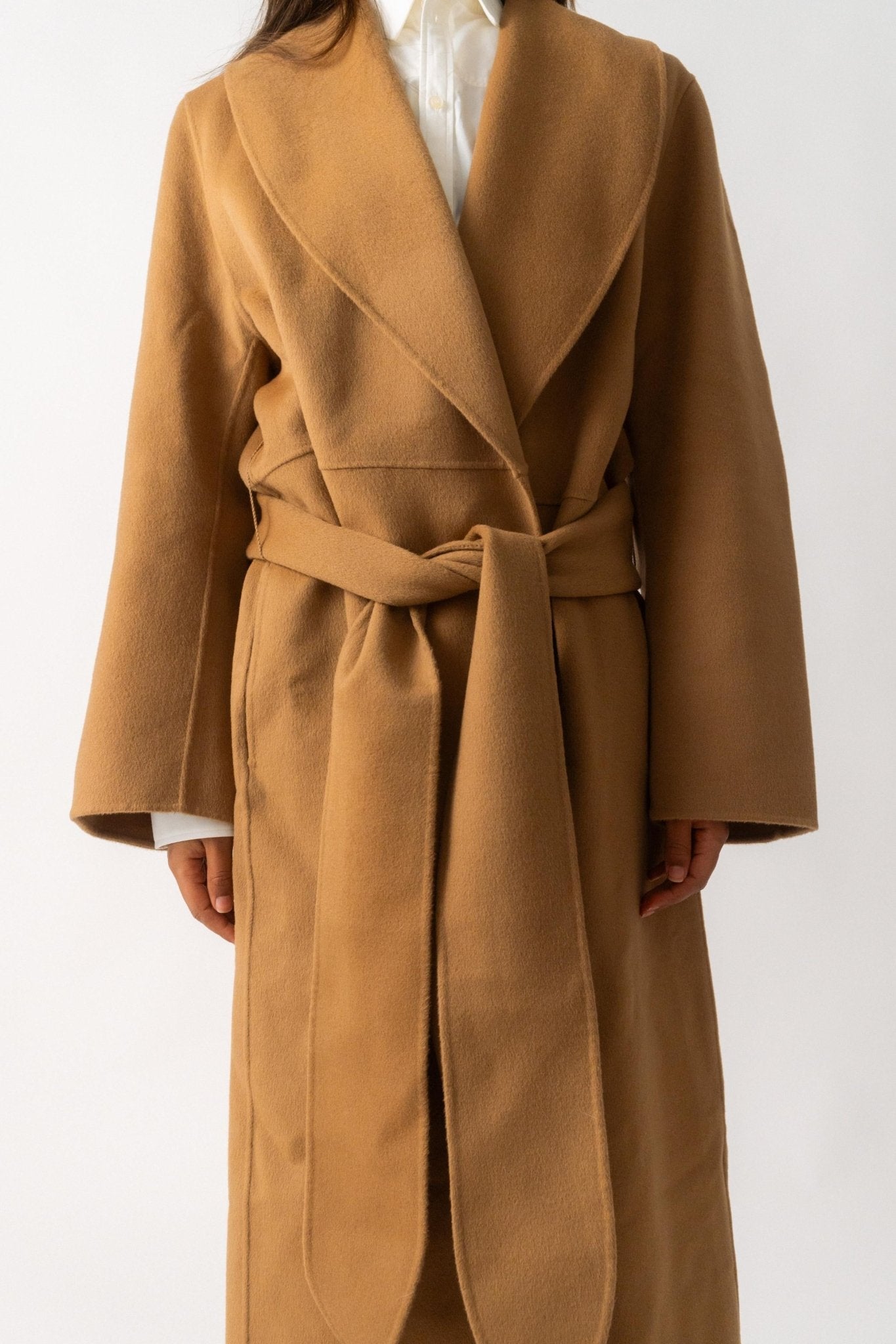 Bessette - Toteme Wool Robe Coat (42 DK)